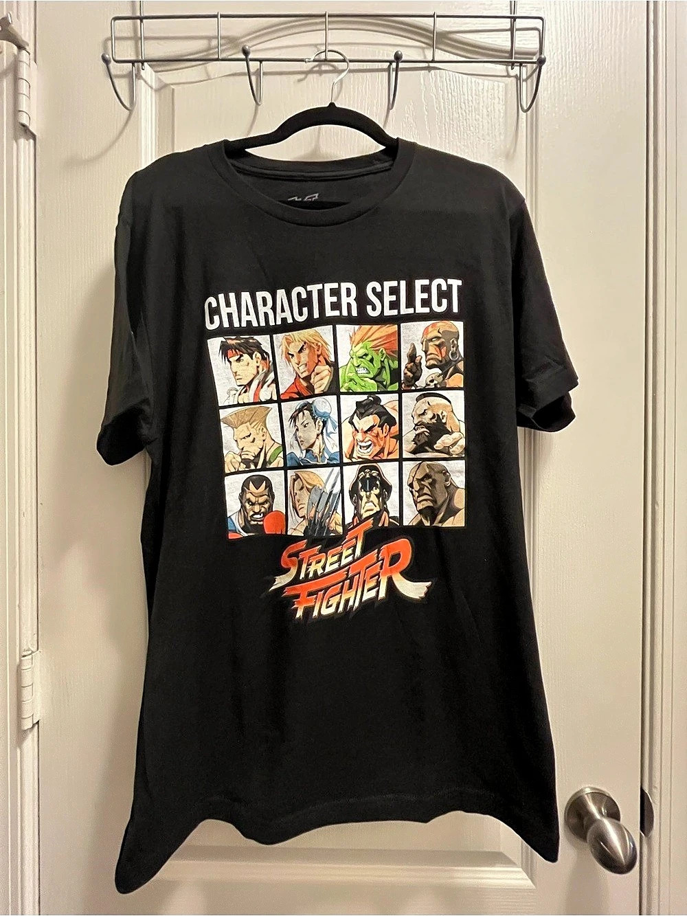 Street Fighter Character Select Graphic T-Shirt Black & White Large